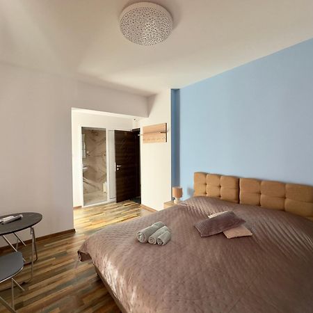 Navial 1 Hotel Gabrovo Exterior photo