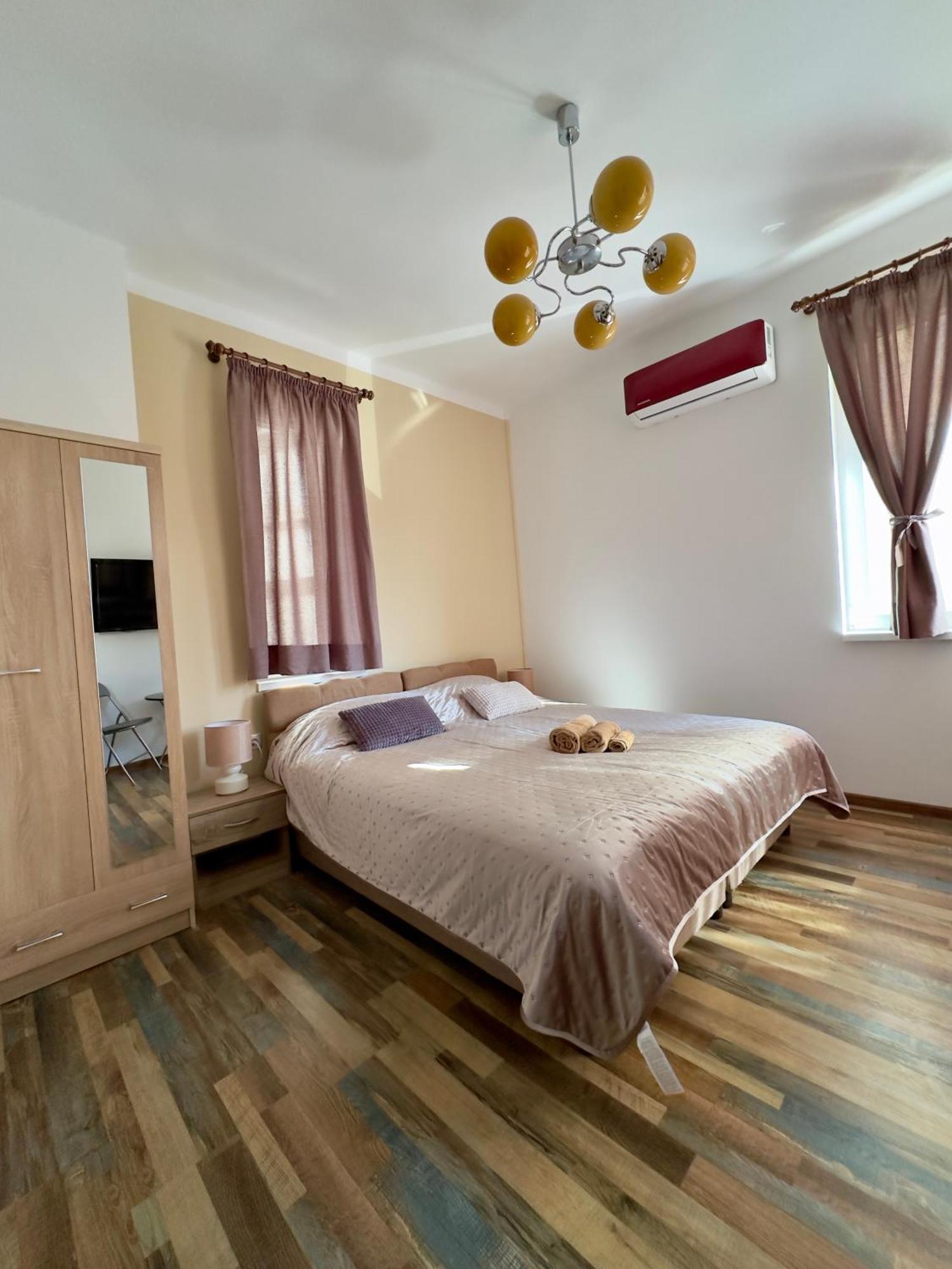 Navial 1 Hotel Gabrovo Exterior photo